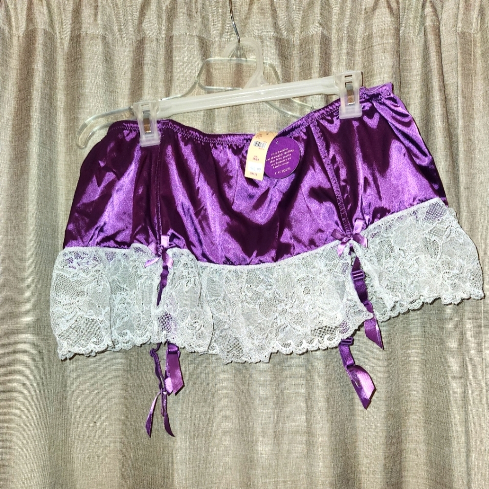 Cacique lingerie skirt